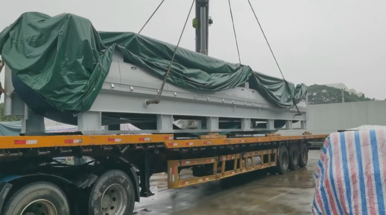 Da China à Colômbia: energizando o mundo, um trabalho pesado de cada vez.